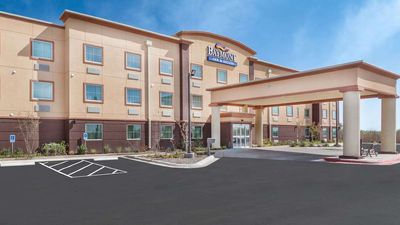 Baymont Inn & Suites Midland Center