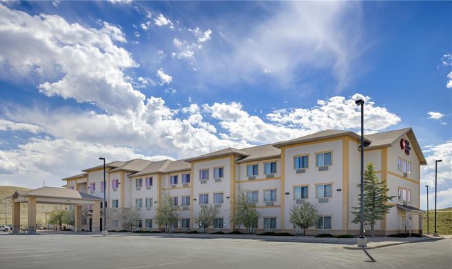 Best Western Plus Fossil Country Inn Exterior