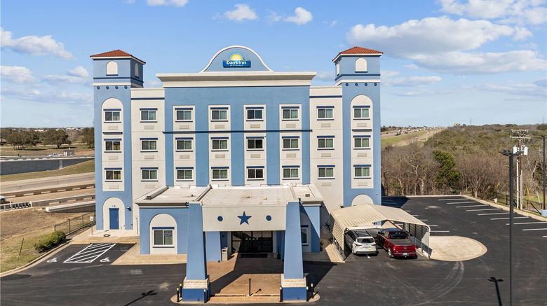 Days Inn Salado Exterior. Images powered by <a href="https://iceportal.shijigroup.com" target="_blank" rel="noopener">Ice Portal</a>.