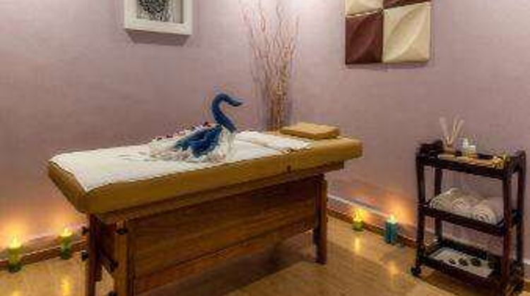 Days Hotel Chennai OMR Spa