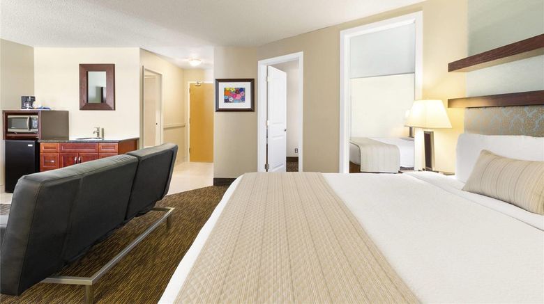 <b>Days Inn Vermilion Suite</b>. Images powered by <a href="https://iceportal.shijigroup.com/" title="IcePortal" target="_blank">IcePortal</a>.
