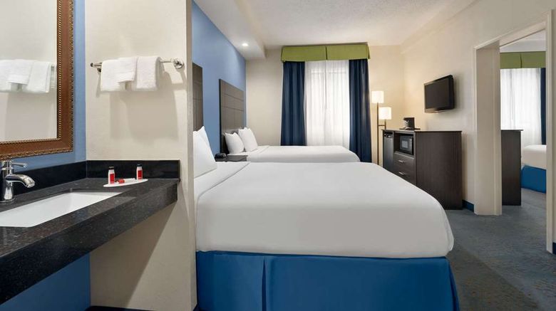 <b>Days Inn Tamworth Room</b>. Images powered by <a href="https://iceportal.shijigroup.com/" title="IcePortal" target="_blank">IcePortal</a>.