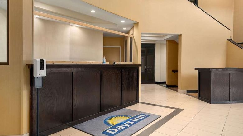 <b>Days Inn Tamworth Lobby</b>. Images powered by <a href="https://iceportal.shijigroup.com/" title="IcePortal" target="_blank">IcePortal</a>.