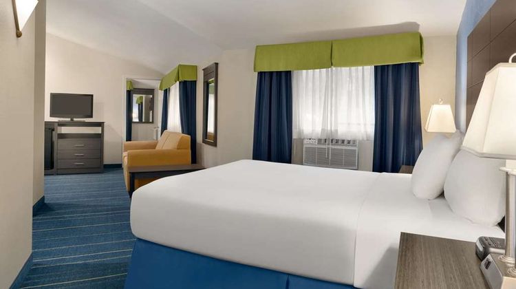 Days Inn Tamworth Suite