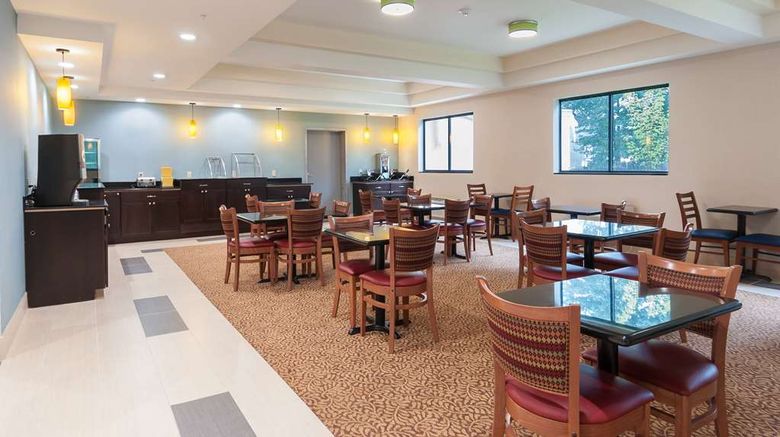 <b>Days Inn Tamworth Other</b>. Images powered by <a href="https://iceportal.shijigroup.com/" title="IcePortal" target="_blank">IcePortal</a>.