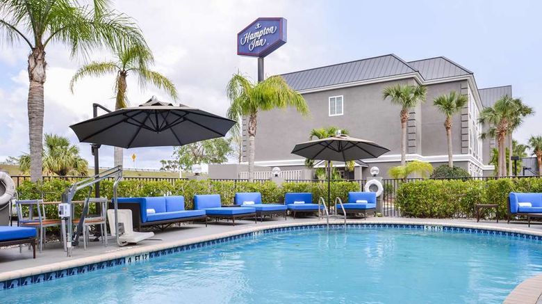 <b>Hampton Inn Vero Beach Pool</b>. Images powered by <a href="https://iceportal.shijigroup.com/" title="IcePortal" target="_blank">IcePortal</a>.