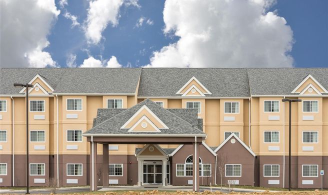 Microtel Inn & Suites Beaver Falls Exterior