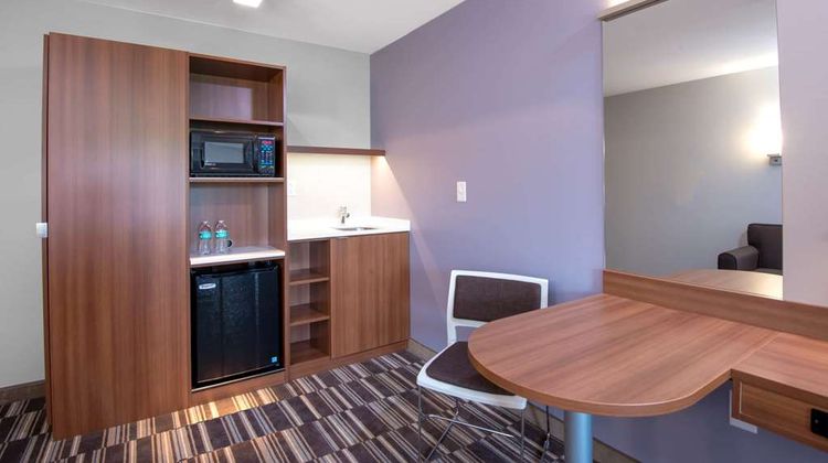 Microtel Inn & Suites Philadelphia Arpt Suite