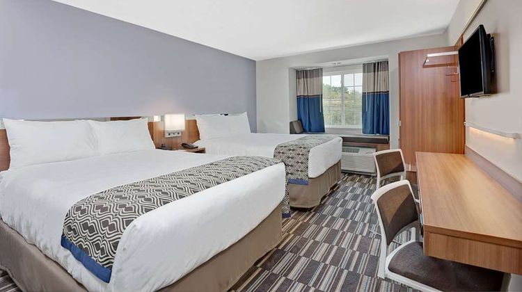 Microtel Inn & Suites Philadelphia Arpt Room
