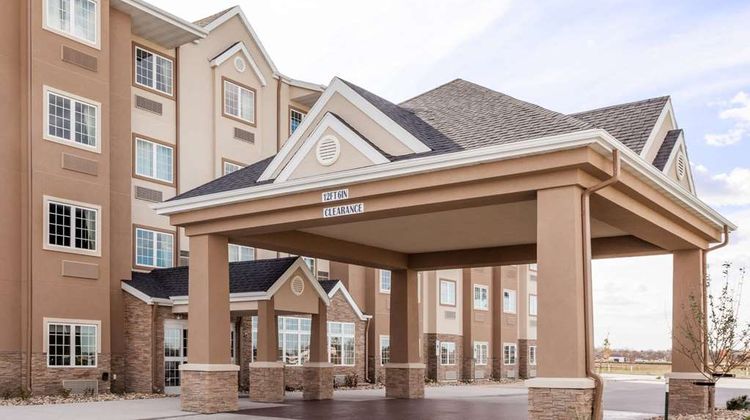 Microtel Inn & Suites West Fargo Exterior
