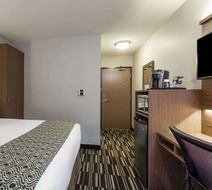Microtel Inn & Suites by Wyndham Kitimat Room