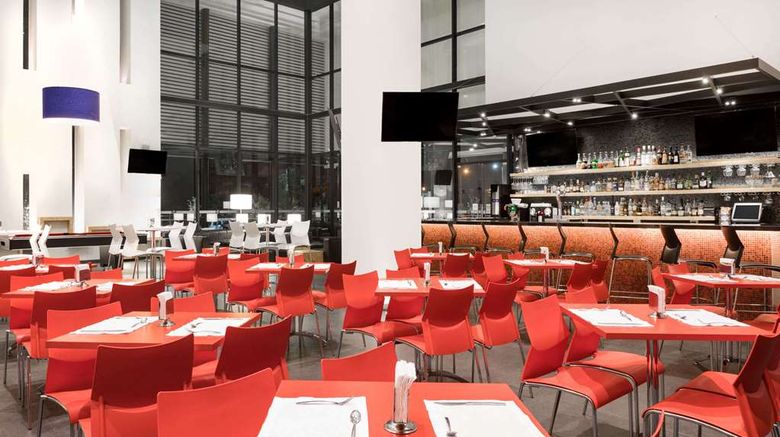 <b>Ramada Encore San Luis Potosi Restaurant</b>. Images powered by <a href="https://iceportal.shijigroup.com/" title="IcePortal" target="_blank">IcePortal</a>.