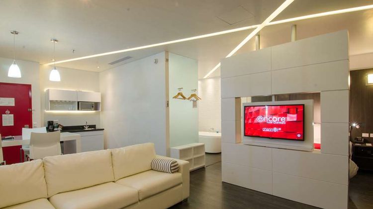 Ramada Encore San Luis Potosi Suite