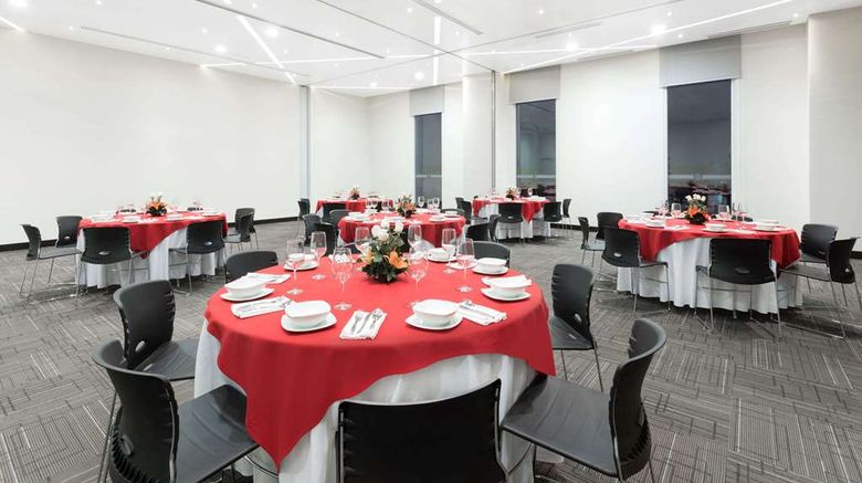 <b>Ramada Encore San Luis Potosi Ballroom</b>. Images powered by <a href="https://iceportal.shijigroup.com/" title="IcePortal" target="_blank">IcePortal</a>.