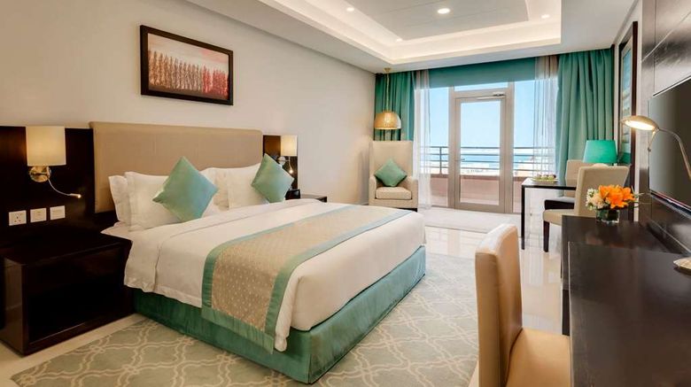 <b>Ramada Hotel & Suites Amwaj Islands Room</b>. Images powered by <a href="https://iceportal.shijigroup.com/" title="IcePortal" target="_blank">IcePortal</a>.