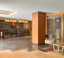 Ramada Gemlik Lobby