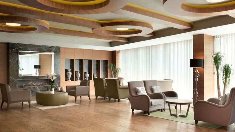 Ramada Gemlik Lobby