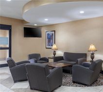 Best Western Bastrop Pines Inn Lobby