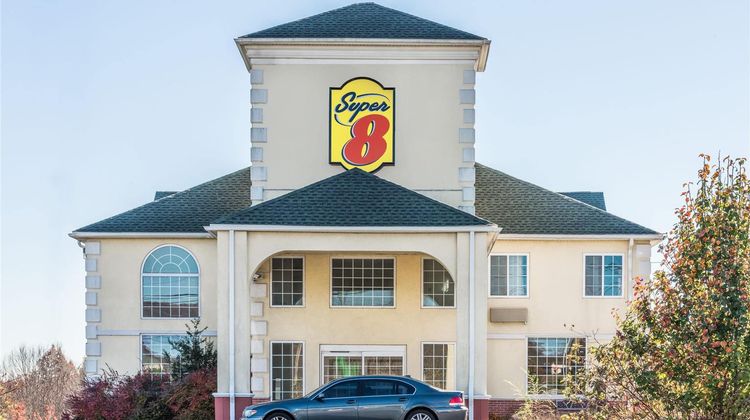 Super 8 Harrisburg Hershey North Exterior
