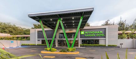 Wyndham Garden Guadalajara Expo Exterior