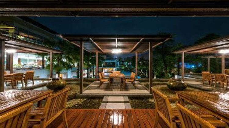 Wyndham Sea Pearl Resort Phuket Restaurant