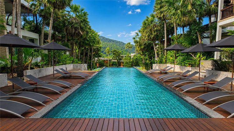 Club Wyndham Patong Hill Phuket Pool