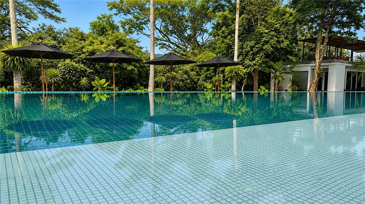 Club Wyndham Patong Hill Phuket Pool