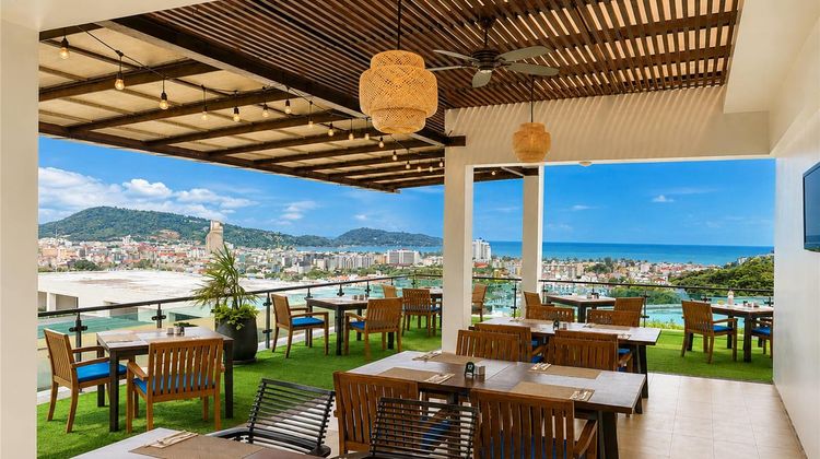 Club Wyndham Patong Hill Phuket Restaurant