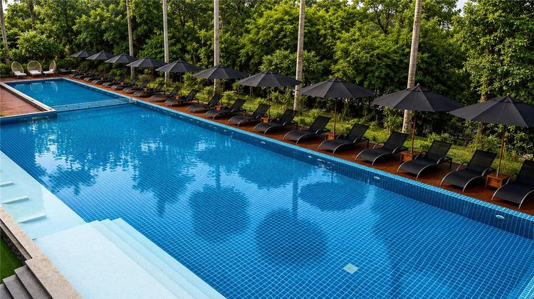 Club Wyndham Patong Hill Phuket Pool