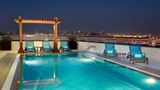 <b>Hilton Garden Inn Dubai Deira Pool</b>. Images powered by <a href="https://iceportal.shijigroup.com/" title="IcePortal" target="_blank">IcePortal</a>.