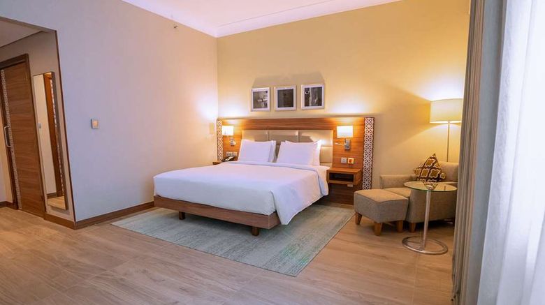 <b>Hilton Garden Inn Dubai Deira Room</b>. Images powered by <a href="https://iceportal.shijigroup.com/" title="IcePortal" target="_blank">IcePortal</a>.