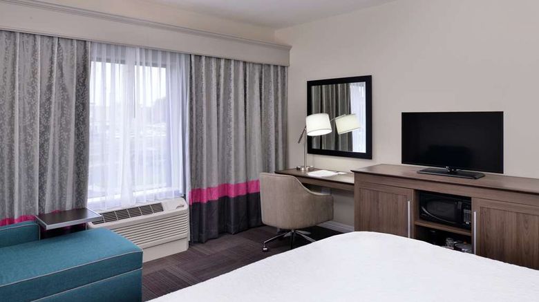 <b>Hampton Inn By Hilton Leavenworth Room</b>. Images powered by <a href="https://iceportal.shijigroup.com/" title="IcePortal" target="_blank">IcePortal</a>.