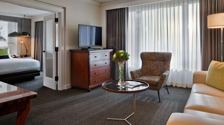The Logan Philadelphia, Curio Collection Room