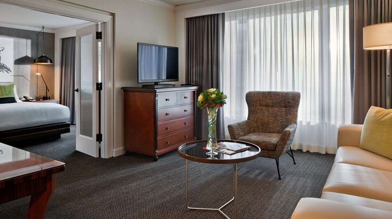 <b>The Logan Philadelphia, Curio Collection Room</b>. Images powered by <a href="https://iceportal.shijigroup.com/" title="IcePortal" target="_blank">IcePortal</a>.