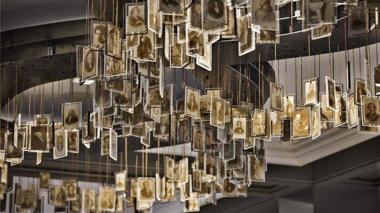 The Logan Philadelphia, Curio Collection Lobby