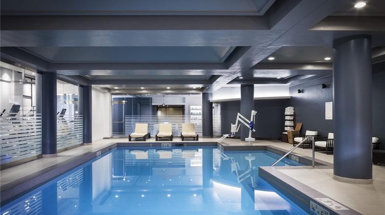 The Logan Philadelphia, Curio Collection Pool