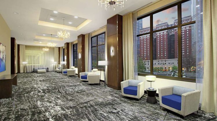 Embassy Suites Pittsburgh Downtown Lobby