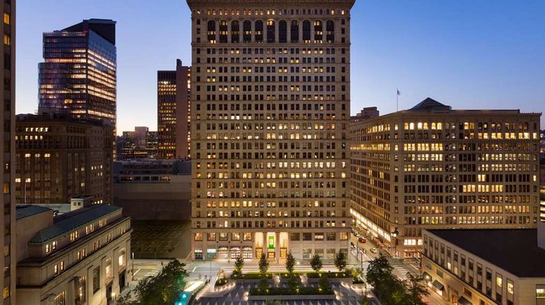 <b>Embassy Suites Pittsburgh Downtown Exterior</b>. Images powered by <a href="https://iceportal.shijigroup.com/" title="IcePortal" target="_blank">IcePortal</a>.
