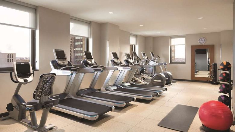 <b>Embassy Suites Pittsburgh Downtown Health</b>. Images powered by <a href="https://iceportal.shijigroup.com/" title="IcePortal" target="_blank">IcePortal</a>.
