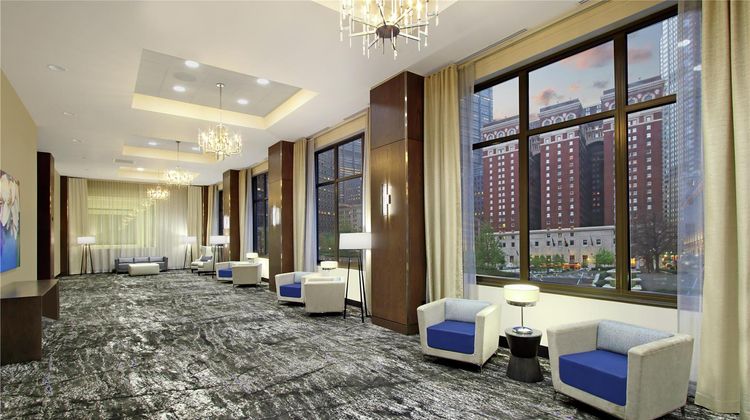 Embassy Suites Pittsburgh Downtown Lobby