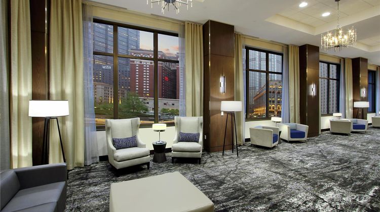 Embassy Suites Pittsburgh Downtown Lobby
