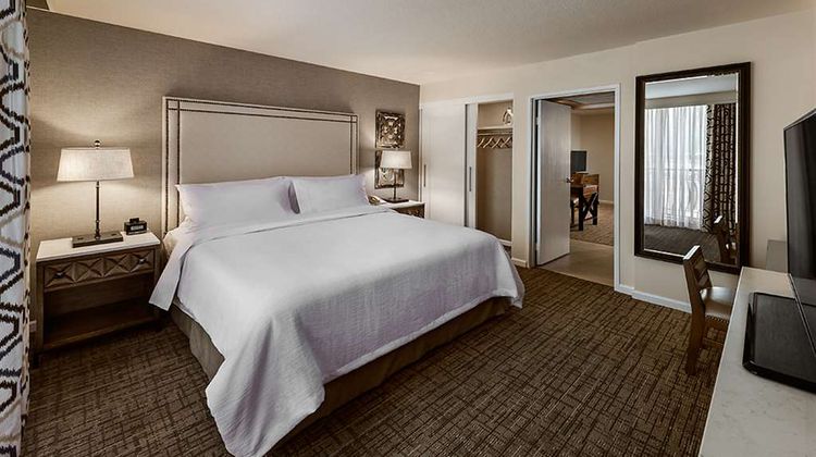 Embassy Suites Scottsdale Resort Room