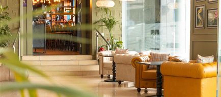McGettigans Hotel Lobby