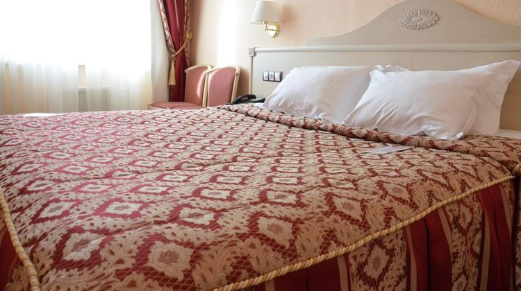 Aurora Premier Hotel Suite