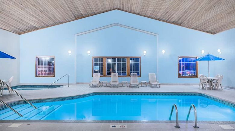 <b>Baymont Inn & Suites Albany Pool</b>. Images powered by <a href="https://iceportal.shijigroup.com/" title="IcePortal" target="_blank">IcePortal</a>.