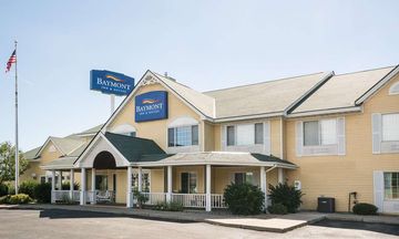Baymont Inn & Suites Albany