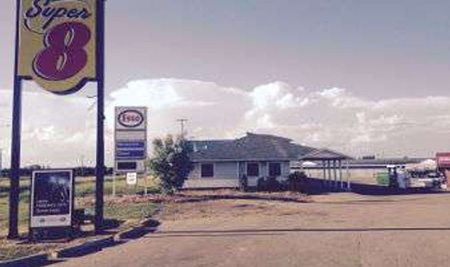 Super 8 Smoky Lake Exterior
