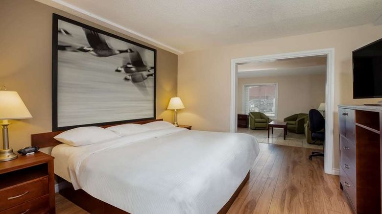 <b>Super 8 Smoky Lake Suite</b>. Images powered by <a href="https://iceportal.shijigroup.com/" title="IcePortal" target="_blank">IcePortal</a>.