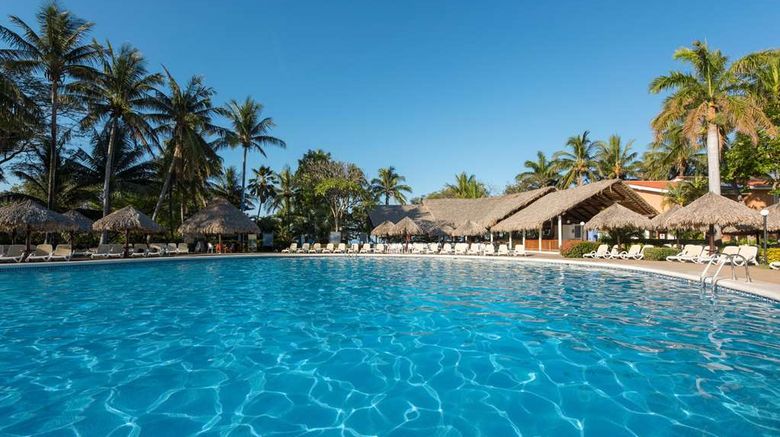 <b>Occidental Tamarindo Pool</b>. Images powered by <a href="https://iceportal.shijigroup.com/" title="IcePortal" target="_blank">IcePortal</a>.