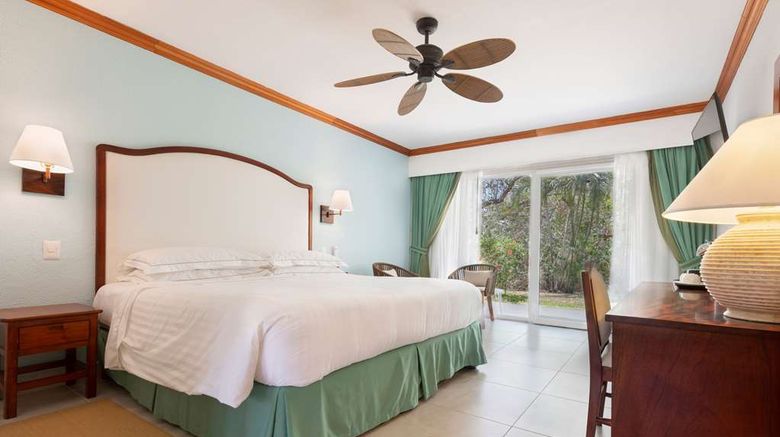 <b>Occidental Tamarindo Room</b>. Images powered by <a href="https://iceportal.shijigroup.com/" title="IcePortal" target="_blank">IcePortal</a>.